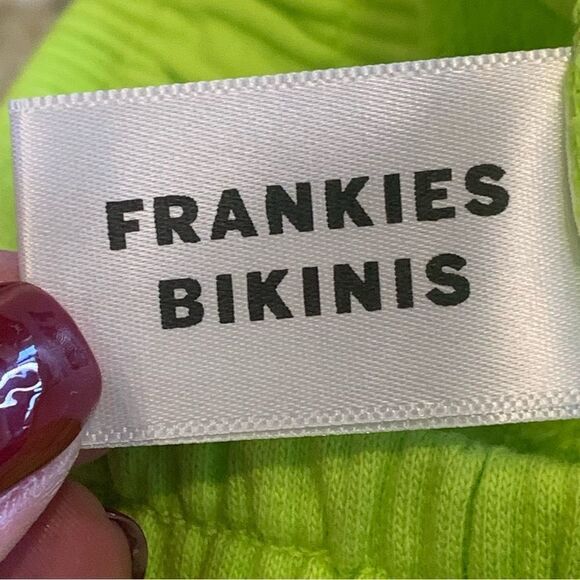 Frankie's Bikinis Burl Grass Green Butterfly Print Sweatshorts Women's Medium M - Picture 7 of 10